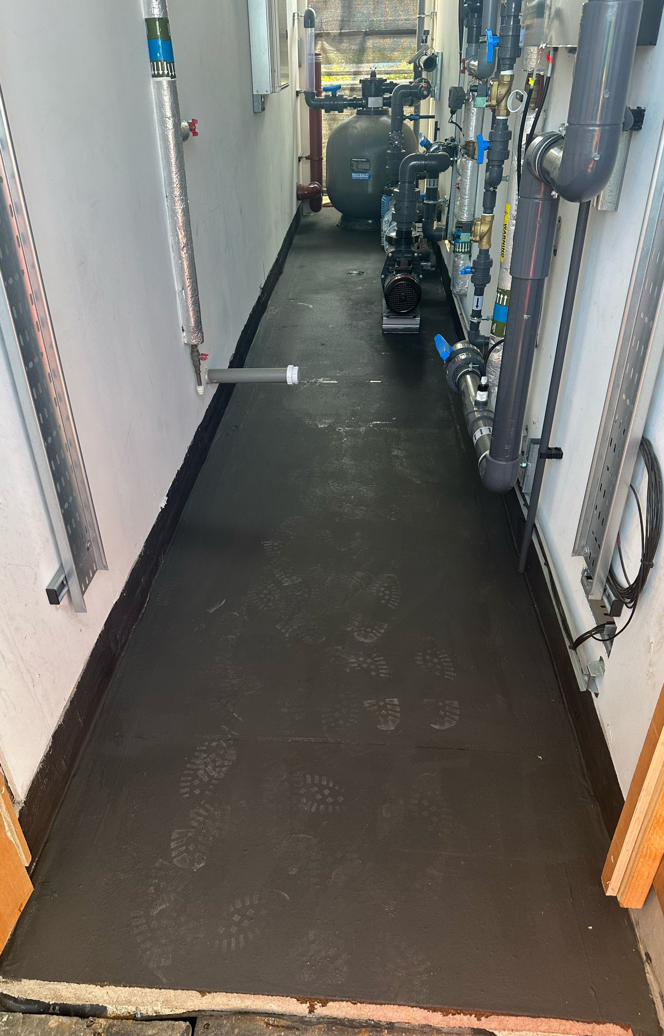 Electrostatic Dissipative (ESD) Flooring Installation for Central ...